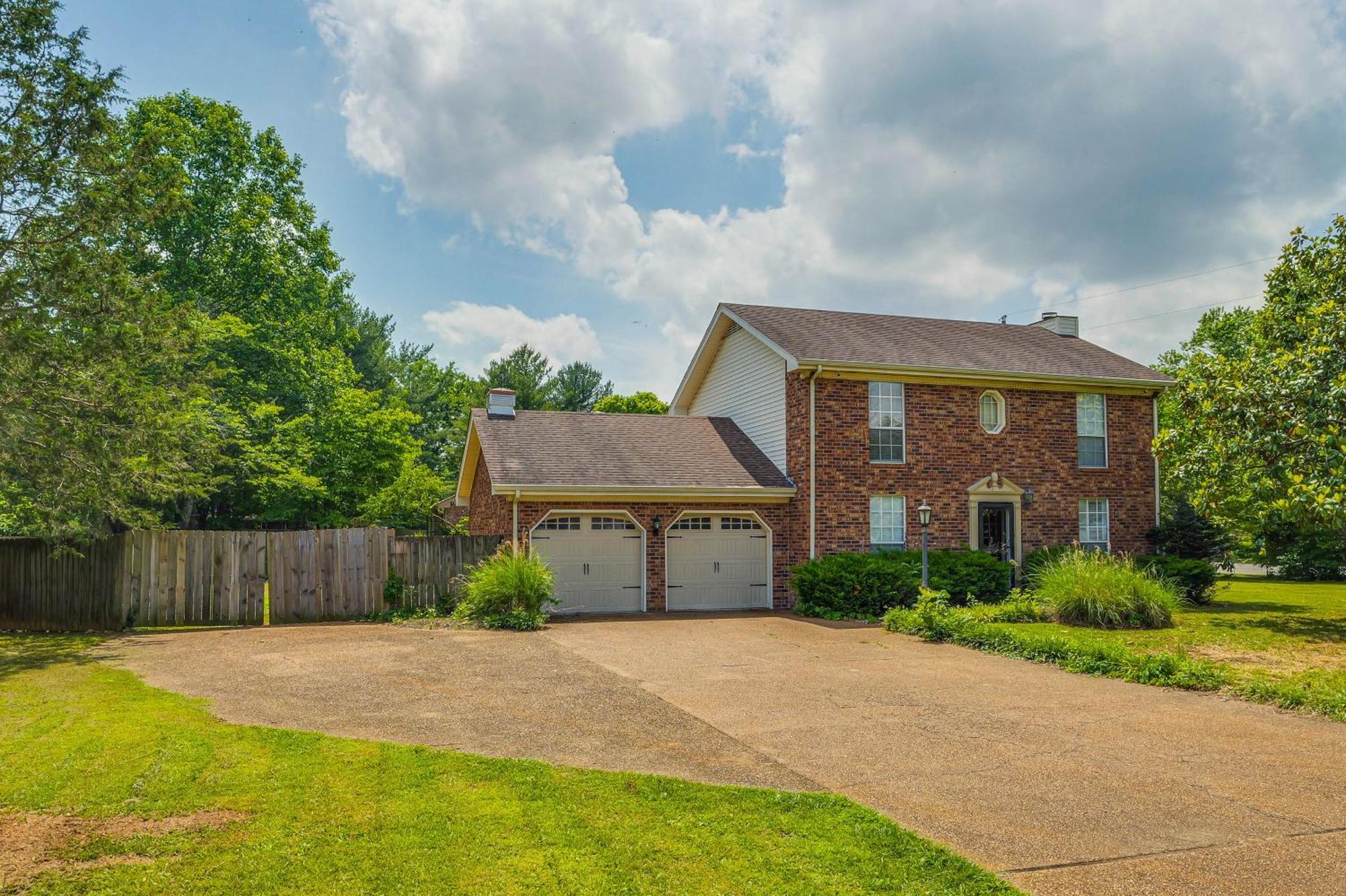 Smyrna Home With Private Yard 25 Mi To Nashville! Exterior photo